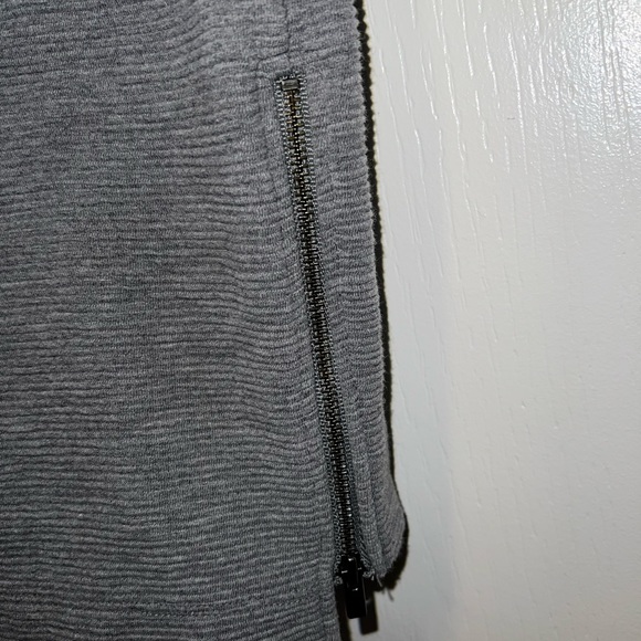 Banana Republic Cowl Neck Woven Sleeveless Dress - Picture 13 of 14